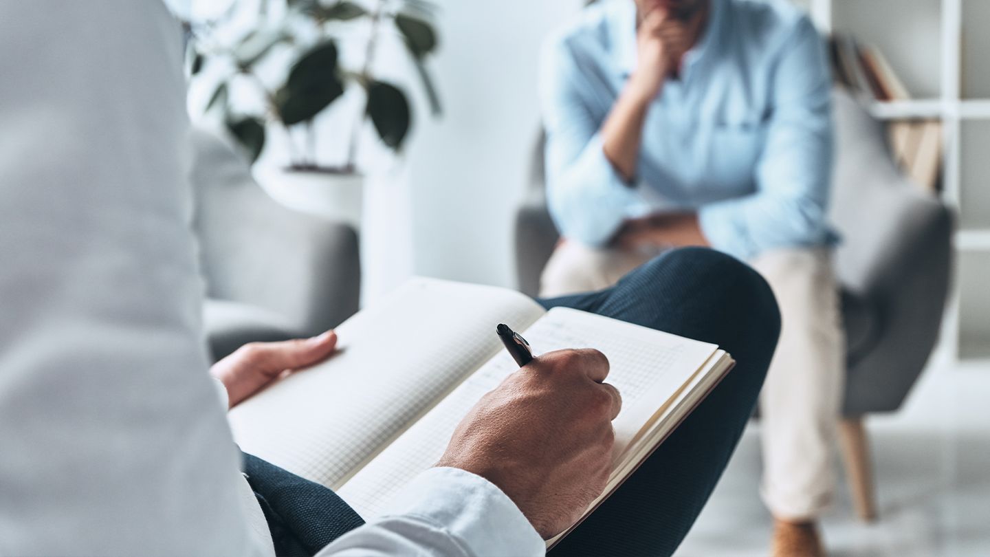 what-makes-someone-a-mental-health-expert-1440x810-2